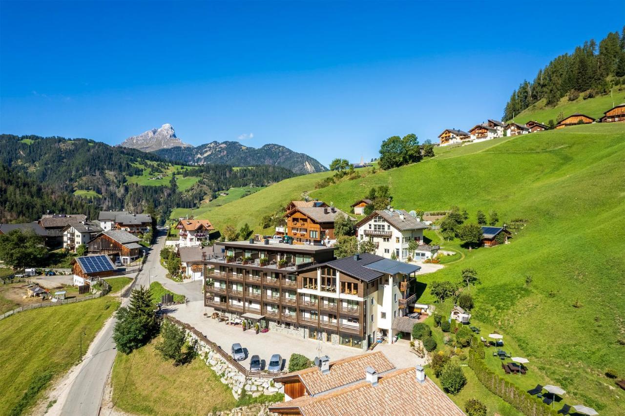 Hotel Alcialc Ла-Валле Экстерьер фото
